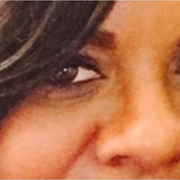 Meet your Posher, Lashannon - Picture 1 of 1